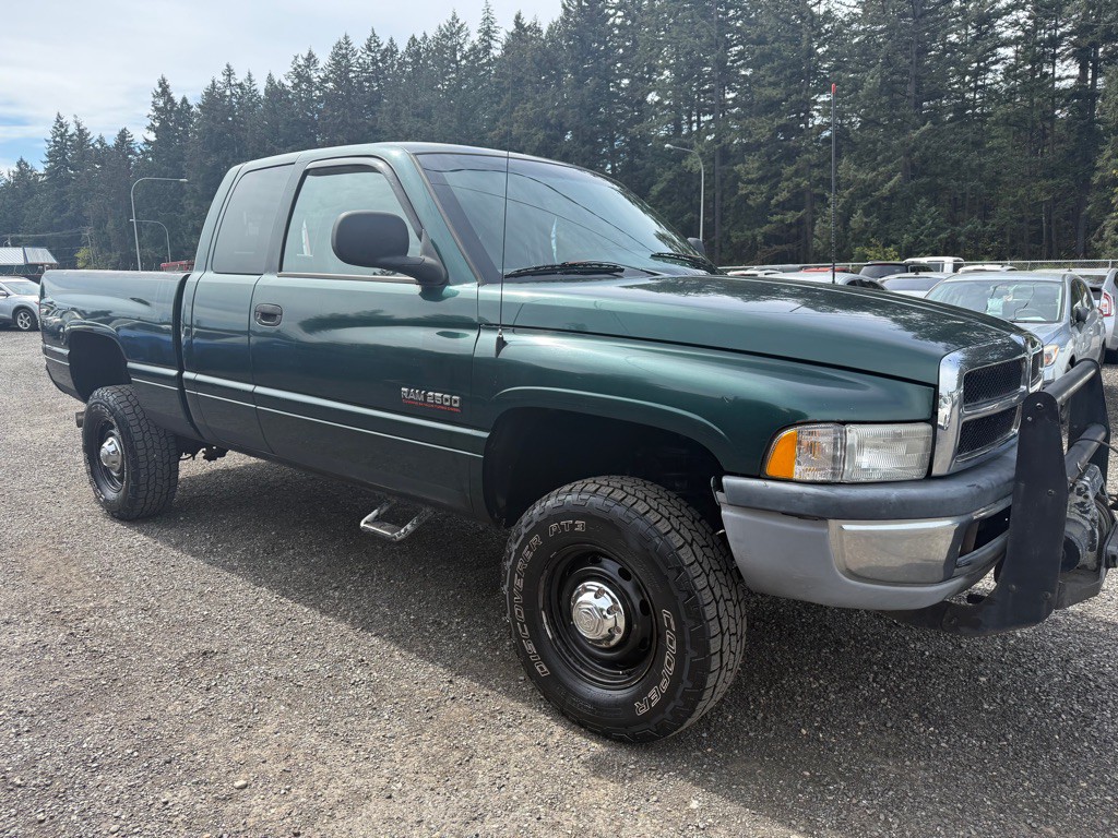 2001 Dodge Ram 2500 Image 2
