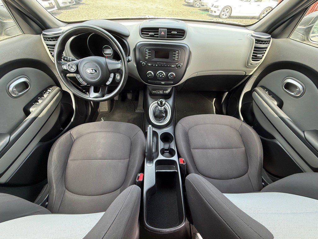 2015 Kia Soul Image 15