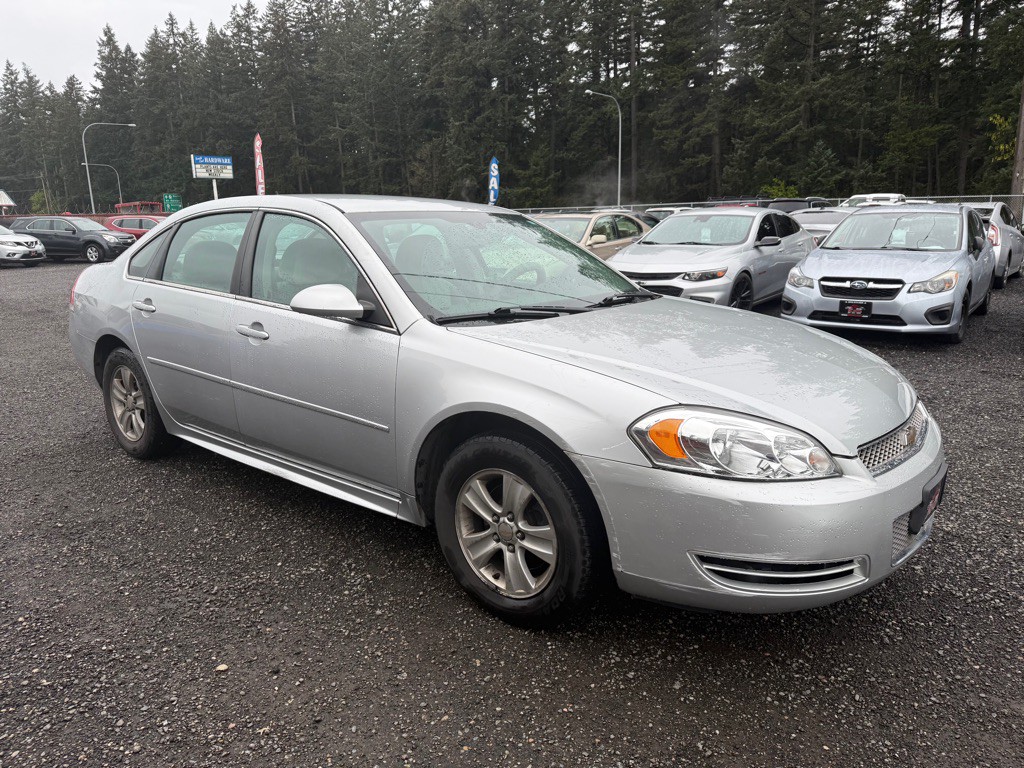 2012 Chevrolet Impala Image 2