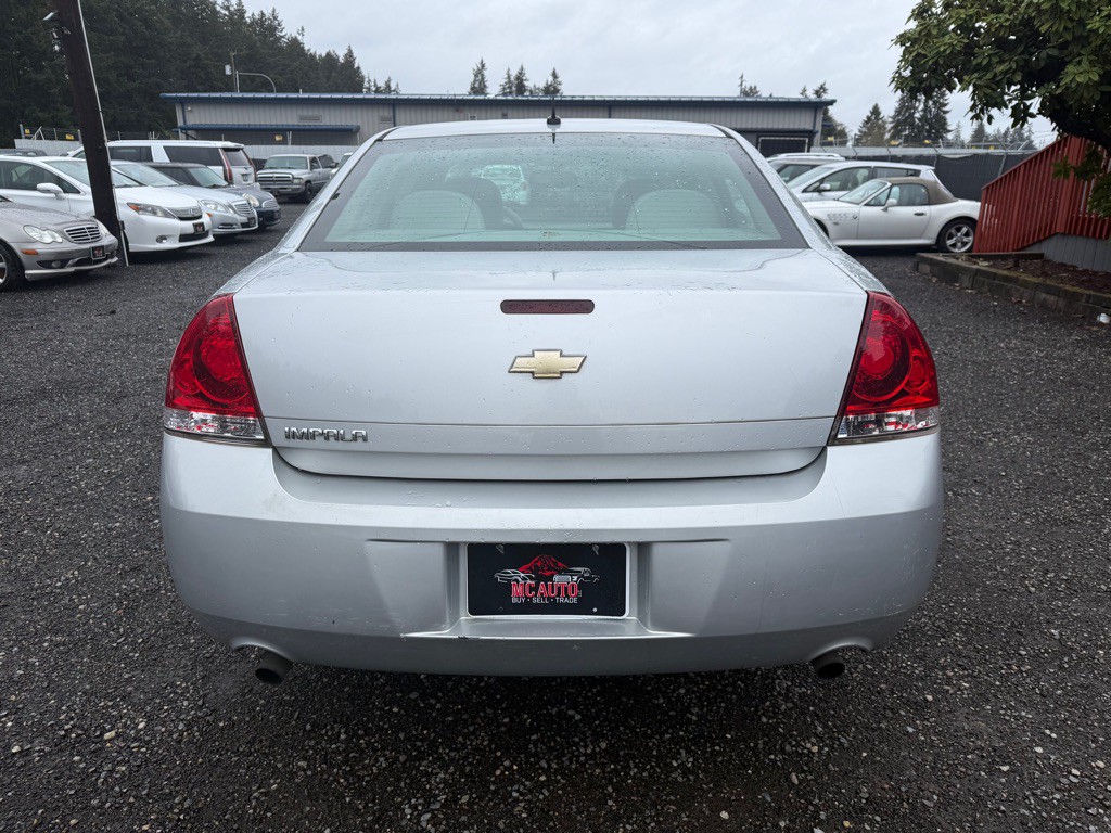 2012 Chevrolet Impala Image 7