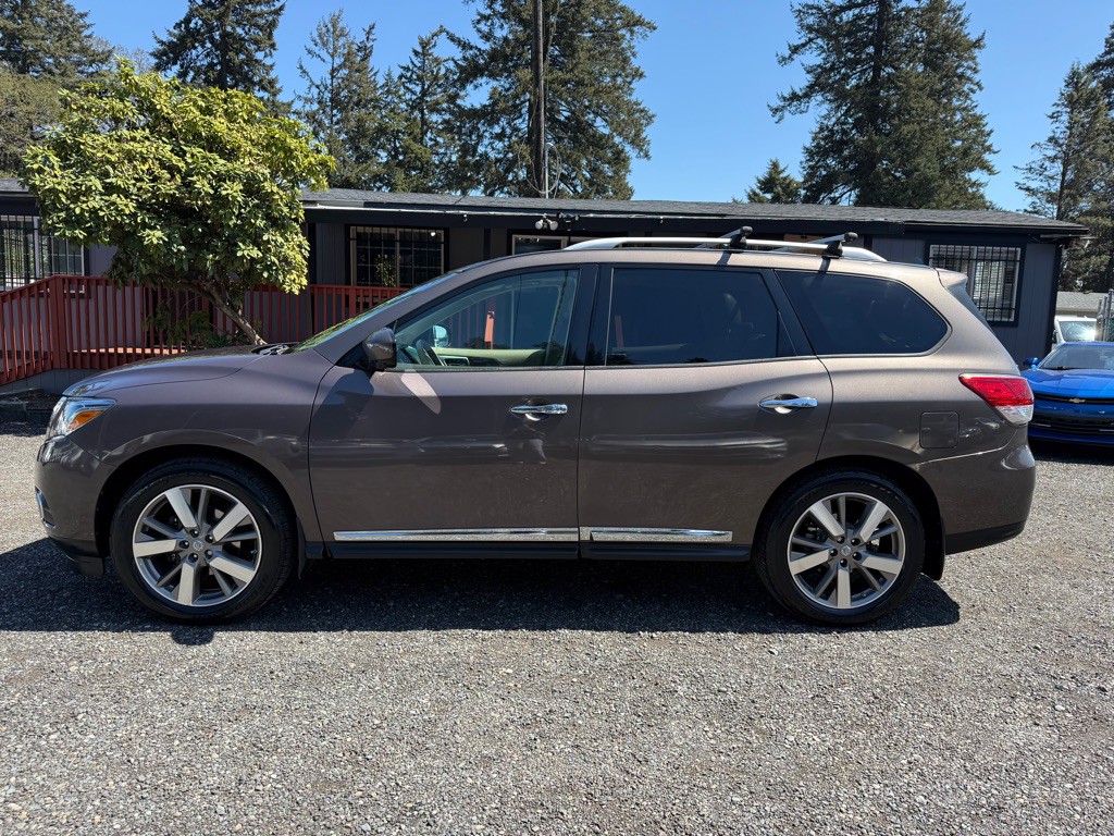 2015 Nissan Pathfinder Image 5