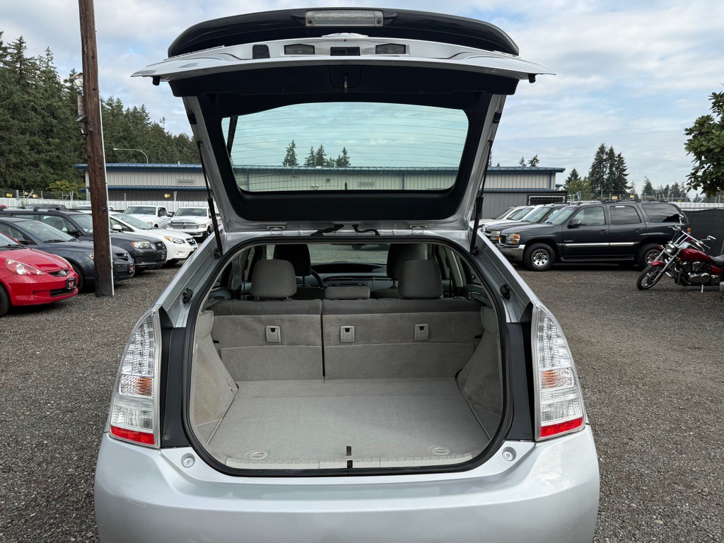 2010 Toyota Prius Image 26
