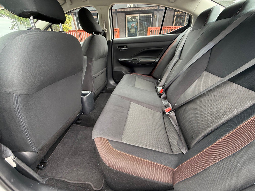 2020 Nissan Versa Image 10