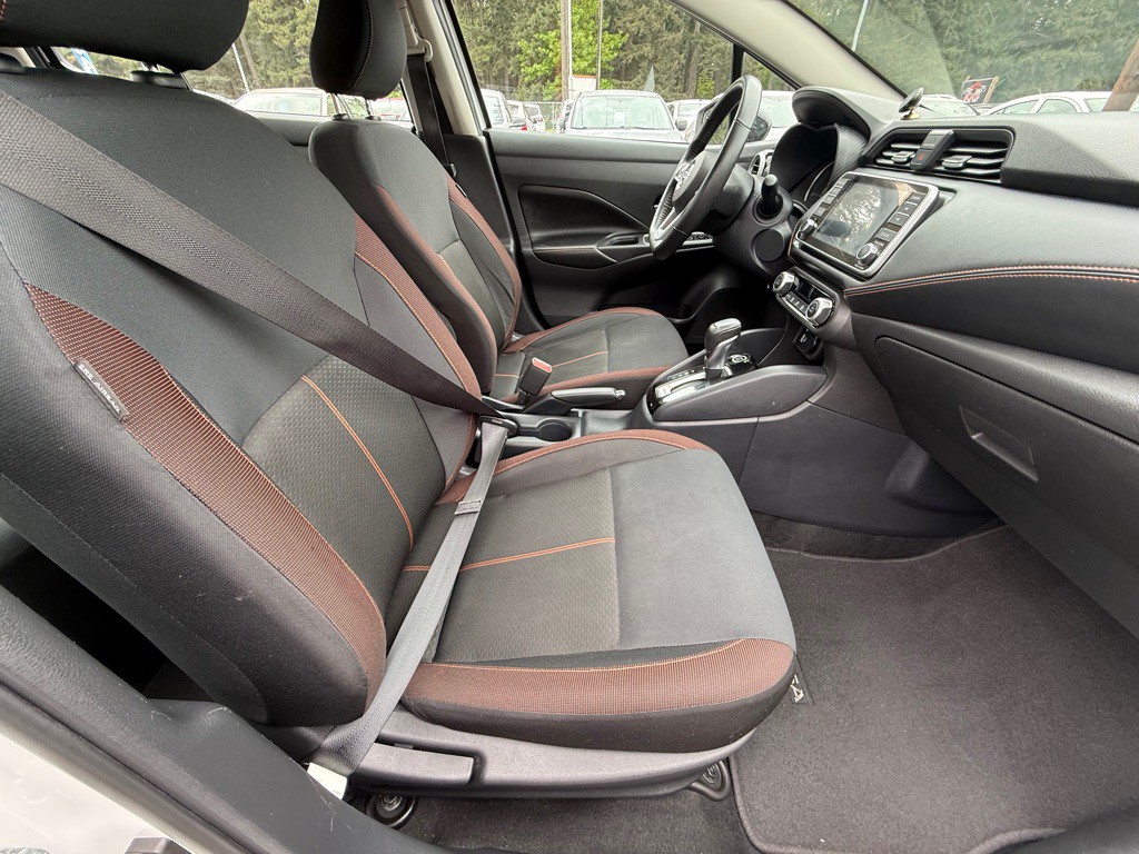 2020 Nissan Versa Image 12