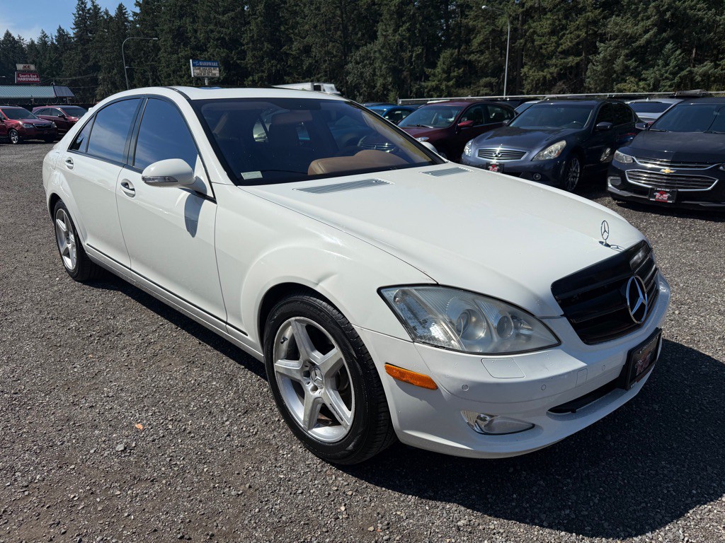 2008 Mercedes-Benz S-Class Image 2