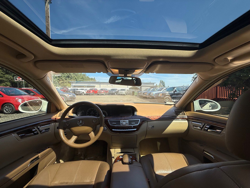 2008 Mercedes-Benz S-Class Image 13