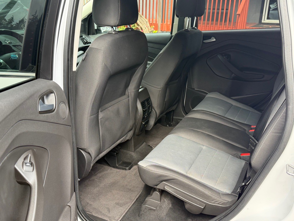 2015 Ford Escape Image 10