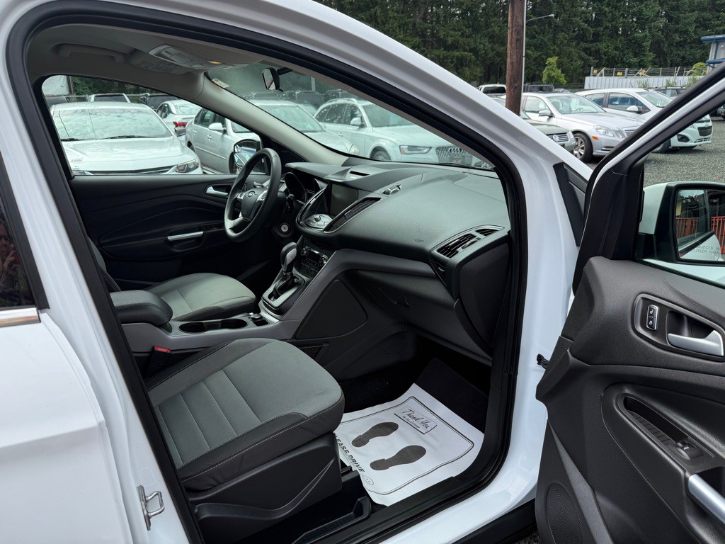 2015 Ford Escape Image 14