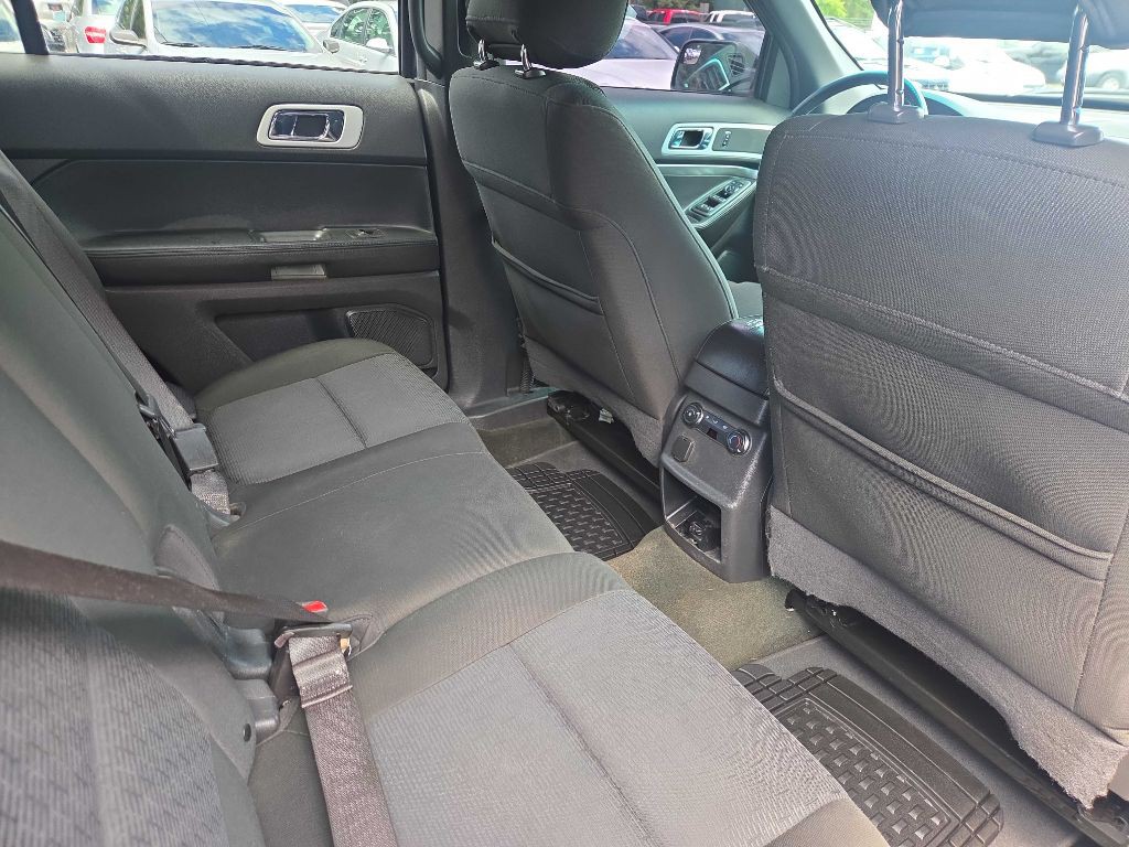 2013 Ford Explorer Image 9