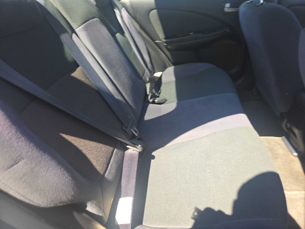 2005 Nissan Sentra Image 10