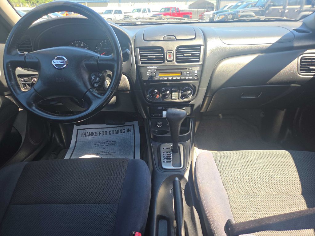 2005 Nissan Sentra Image 13