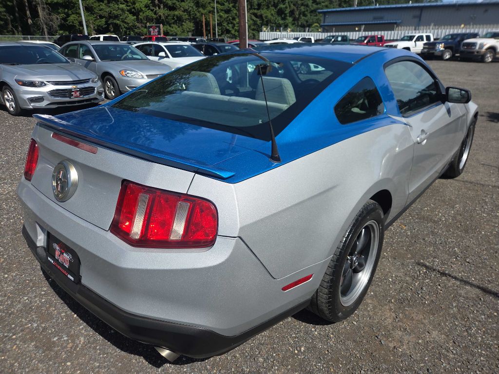 2012 Ford Mustang Image 8