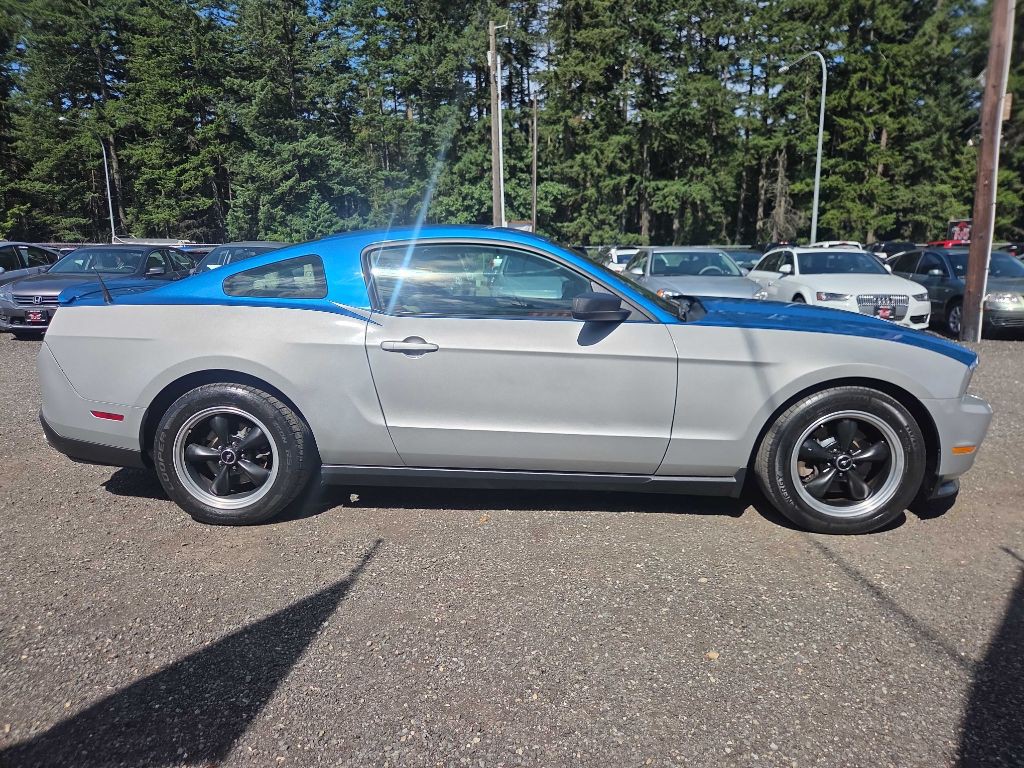 2012 Ford Mustang Image 1