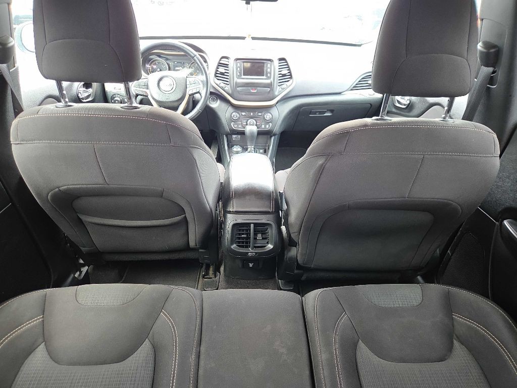 2015 Jeep Cherokee Image 9