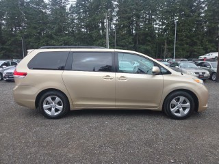 Image for 2011 Toyota Sienna LE 8-PASSENGER ID: 7516830