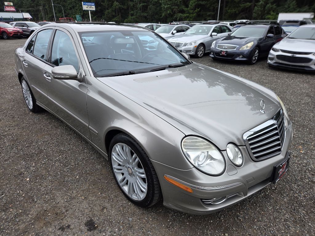 2008 Mercedes-Benz E-Class Image 2