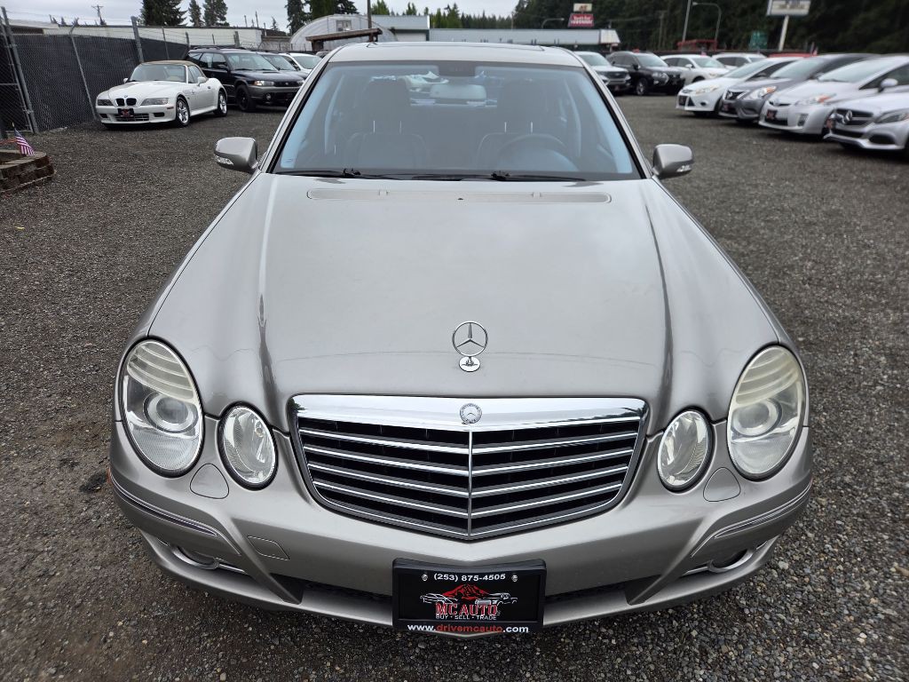 2008 Mercedes-Benz E-Class Image 3