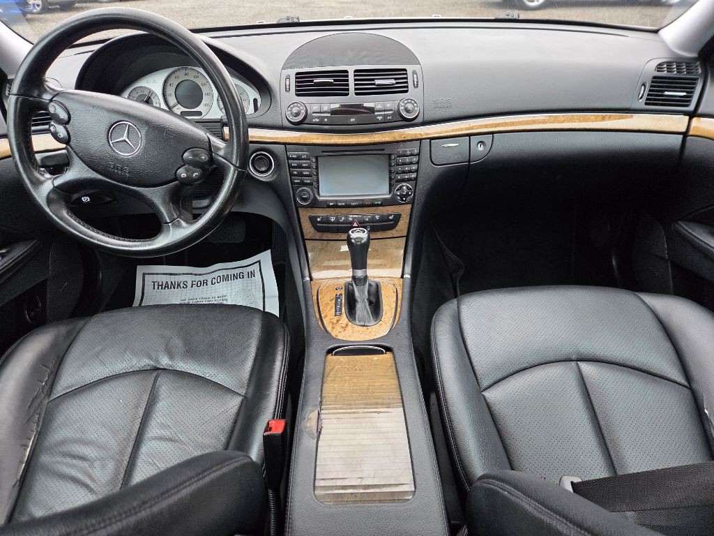 2008 Mercedes-Benz E-Class Image 11
