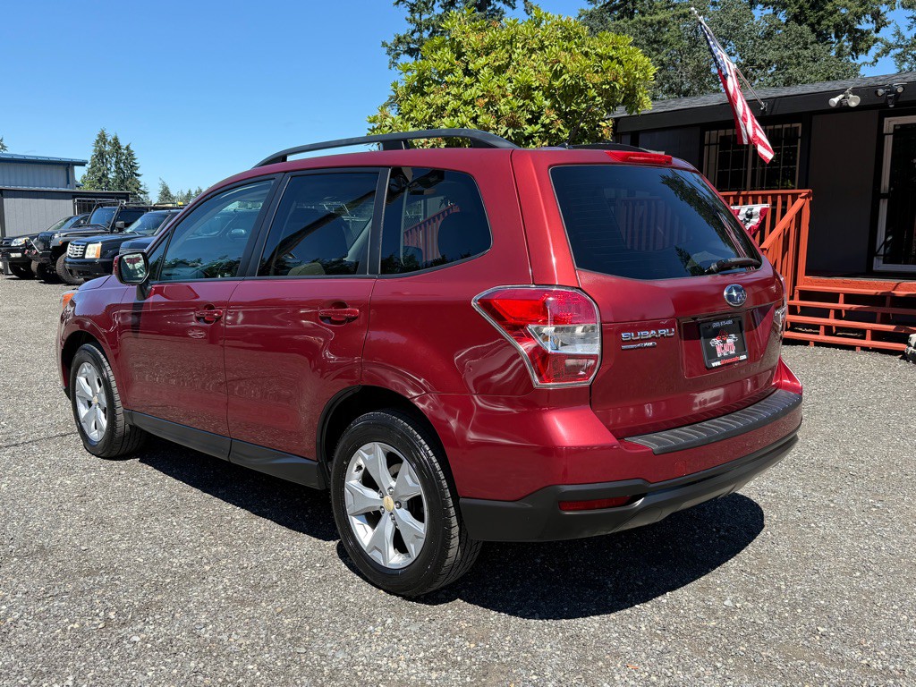 2015 Subaru Forester Image 6