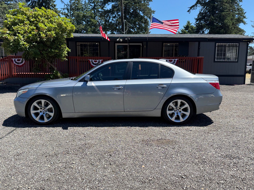 2005 BMW 5 Series Image 5