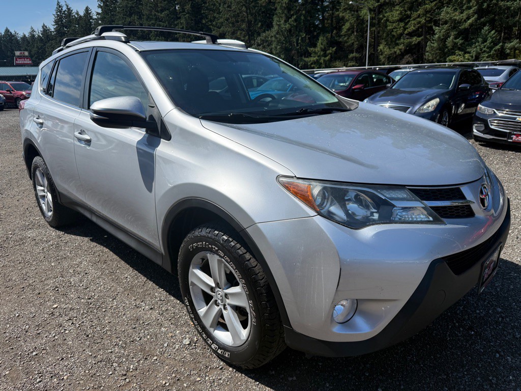 2014 Toyota Rav4 Image 2