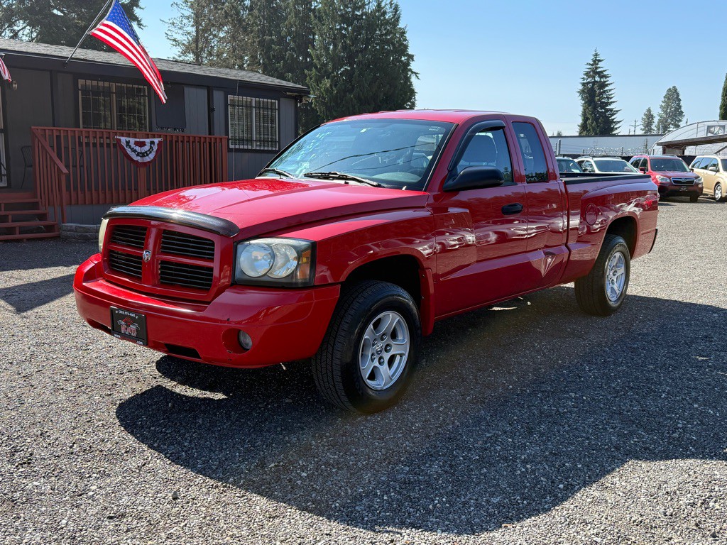 2007 Dodge Dakota Image 4