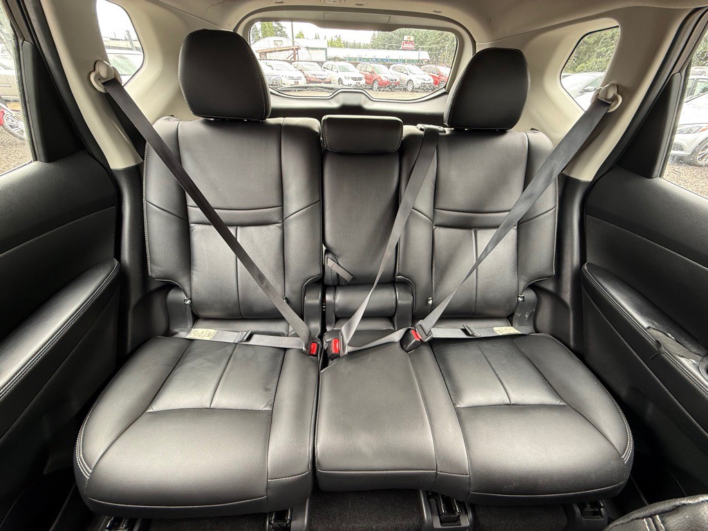 2016 Nissan Rogue Image 15