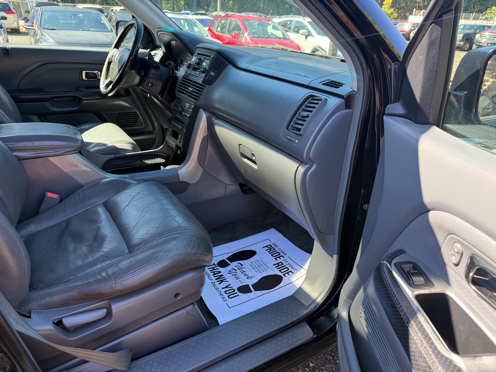 2005 Honda Pilot Image 12