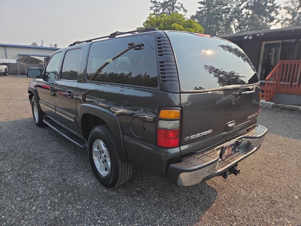 2005 Chevrolet Suburban Image 6