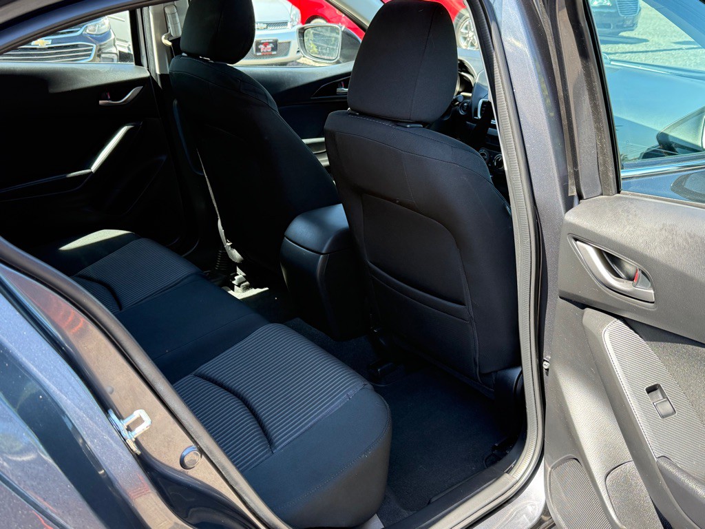 2014 Mazda Mazda3 Image 10