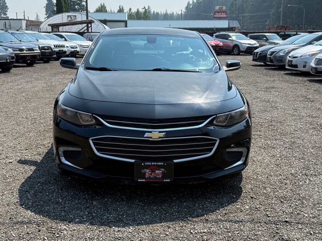 2016 Chevrolet Malibu Image 3