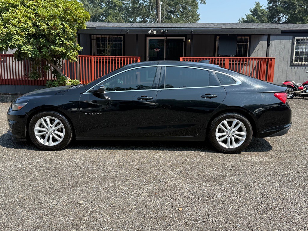 2016 Chevrolet Malibu Image 5