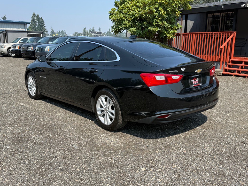 2016 Chevrolet Malibu Image 6
