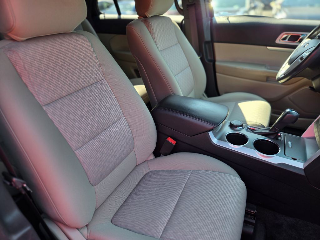 2014 Ford Explorer Image 14