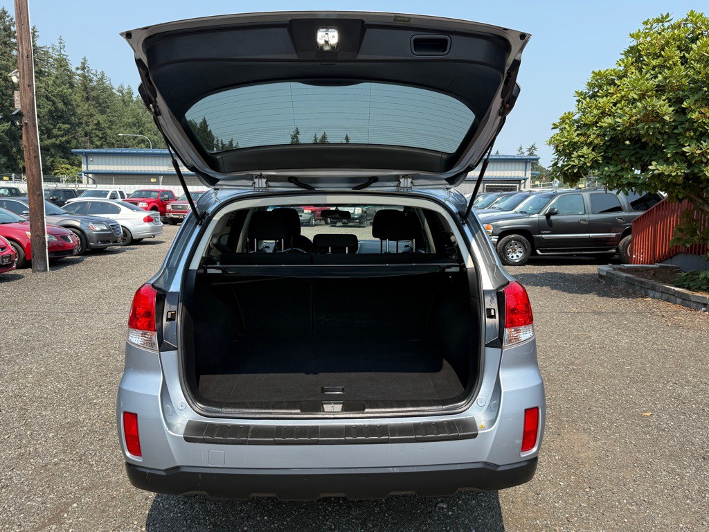 2014 Subaru Outback Image 11