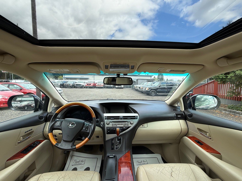 2010 Lexus RX Image 15