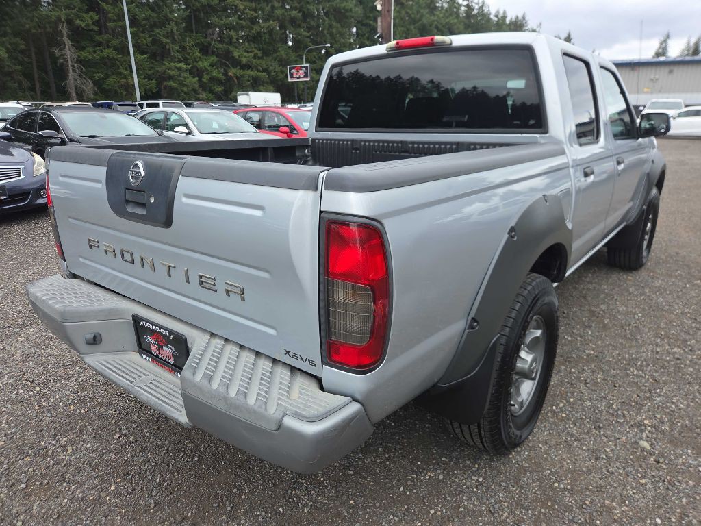 2003 Nissan Frontier Image 8
