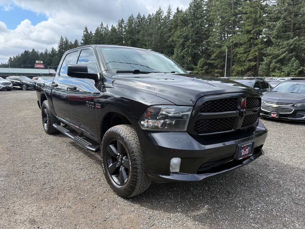 2016 RAM 1500 Image 2