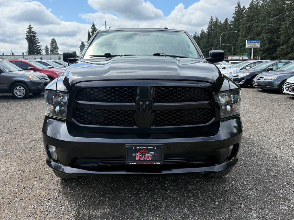 2016 RAM 1500 Image 3