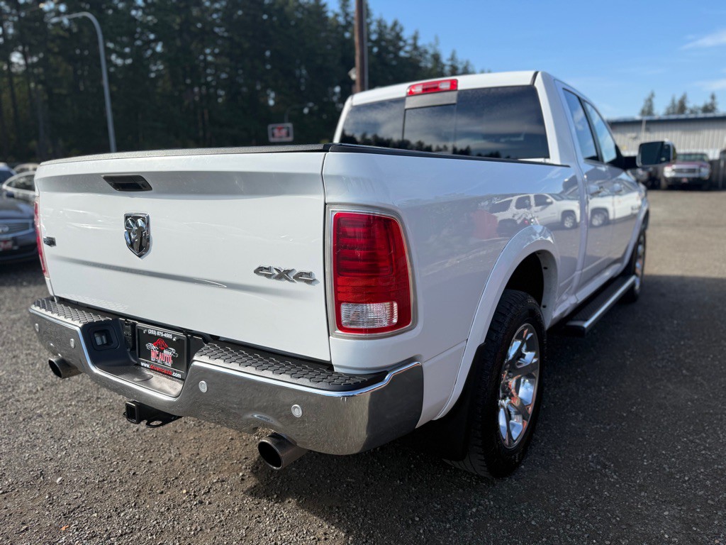 2015 RAM 1500 Image 8