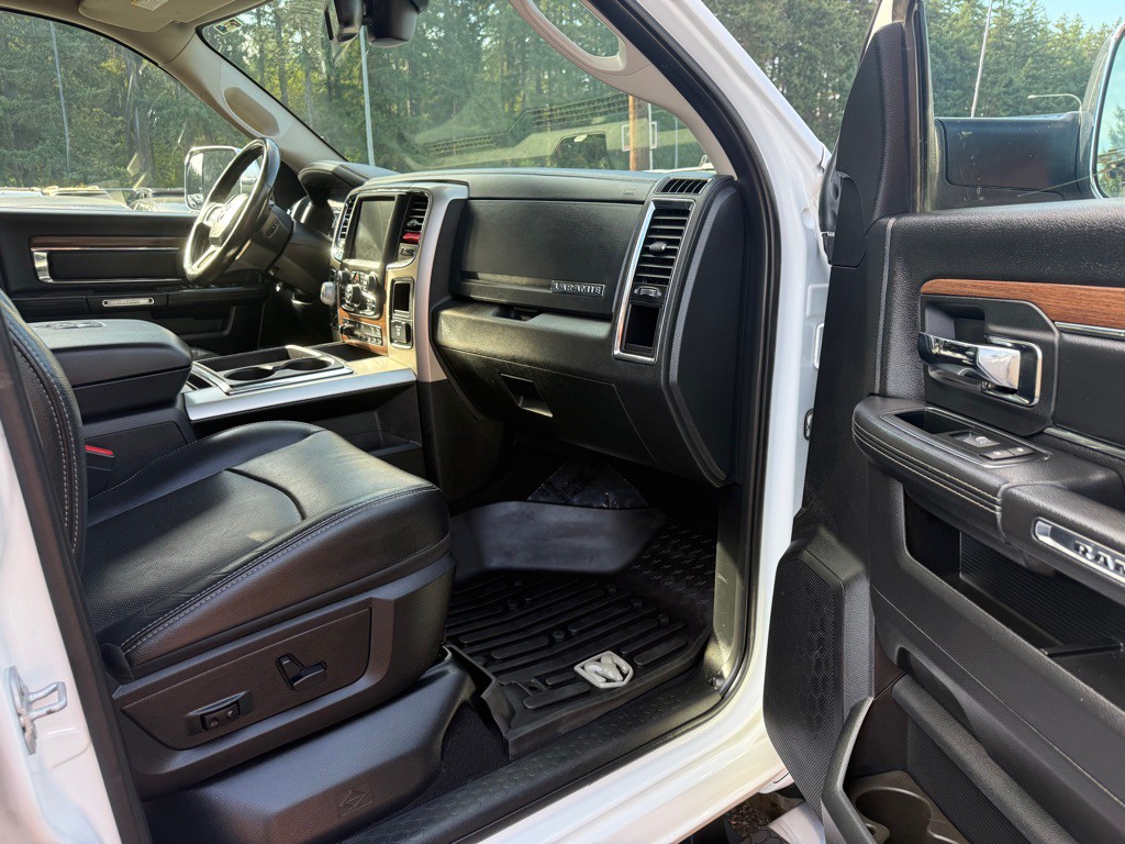 2015 RAM 1500 Image 12