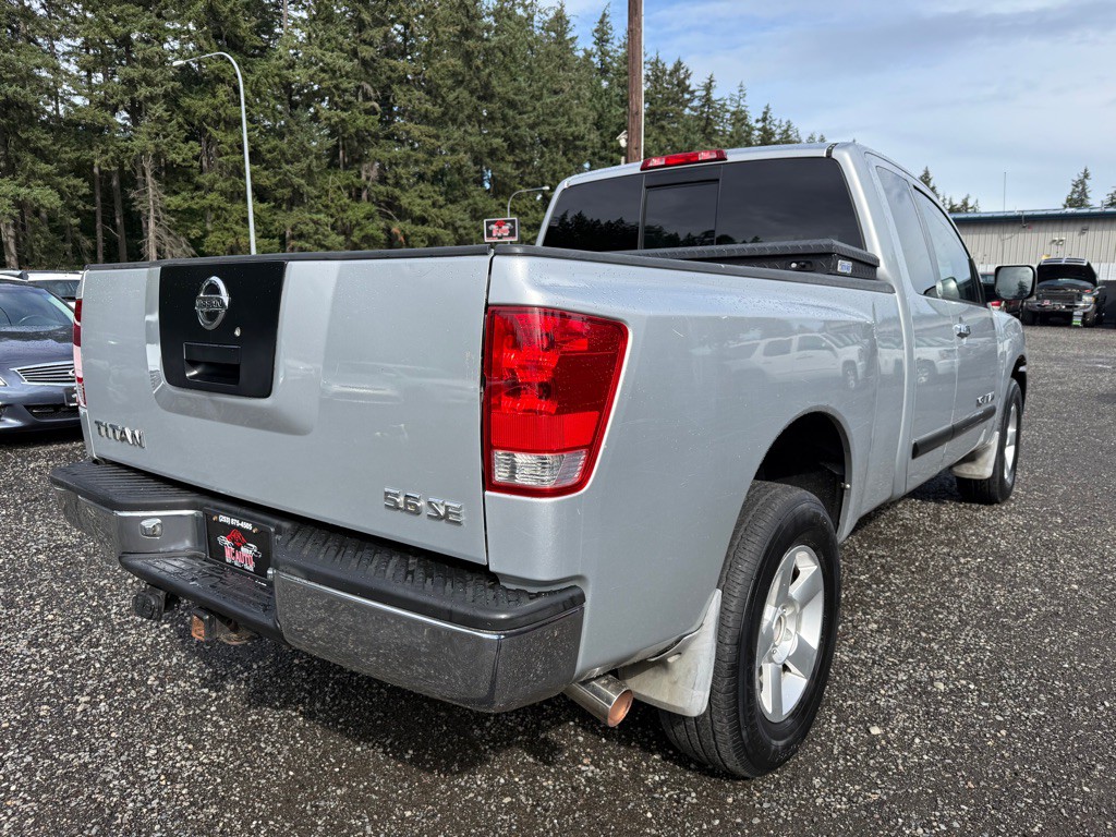 2006 Nissan Titan Image 8