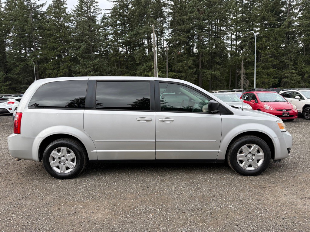 2009 Dodge Grand Caravan Image 1