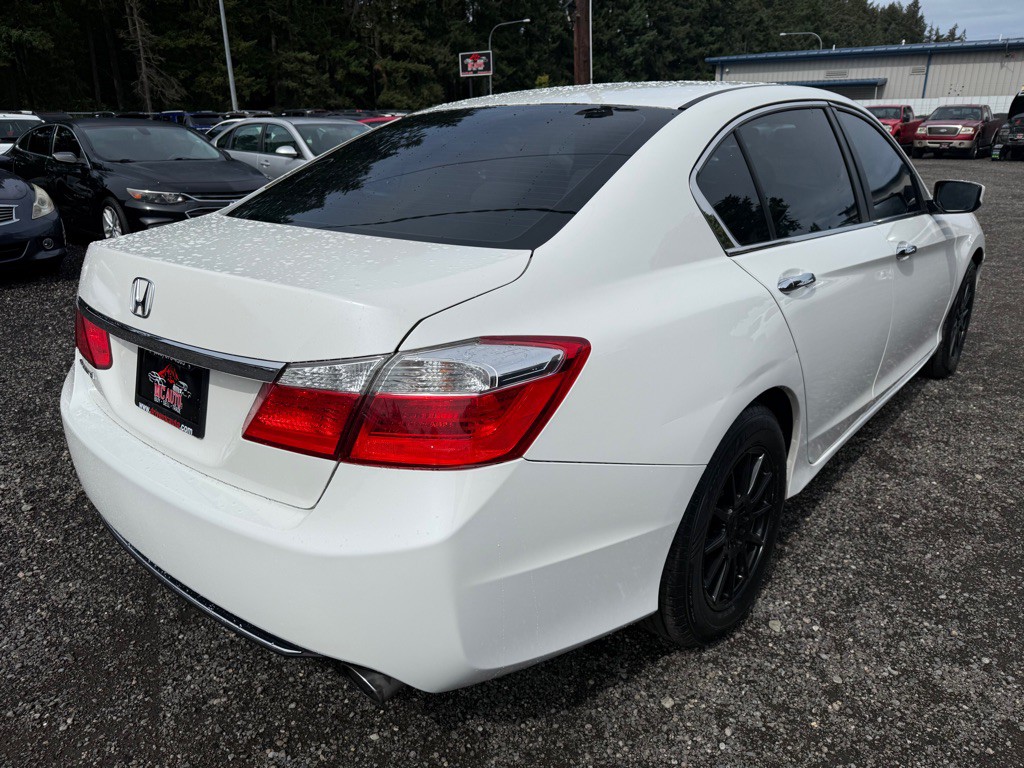 2013 Honda Accord Image 8