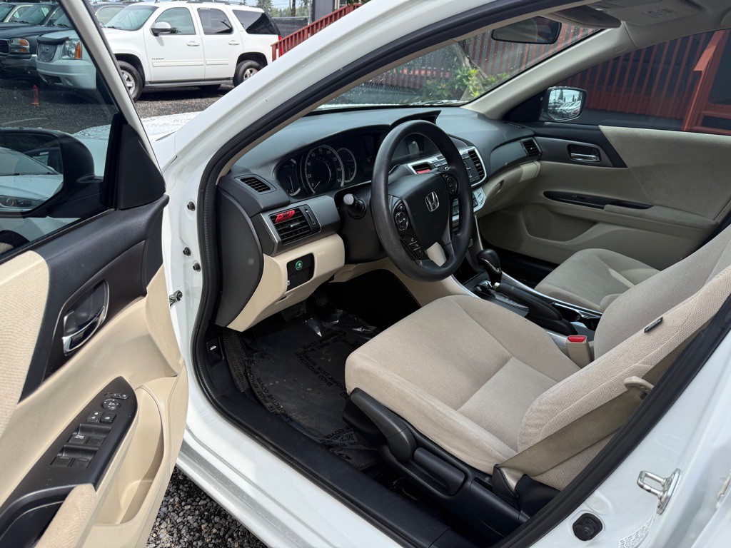 2013 Honda Accord Image 9