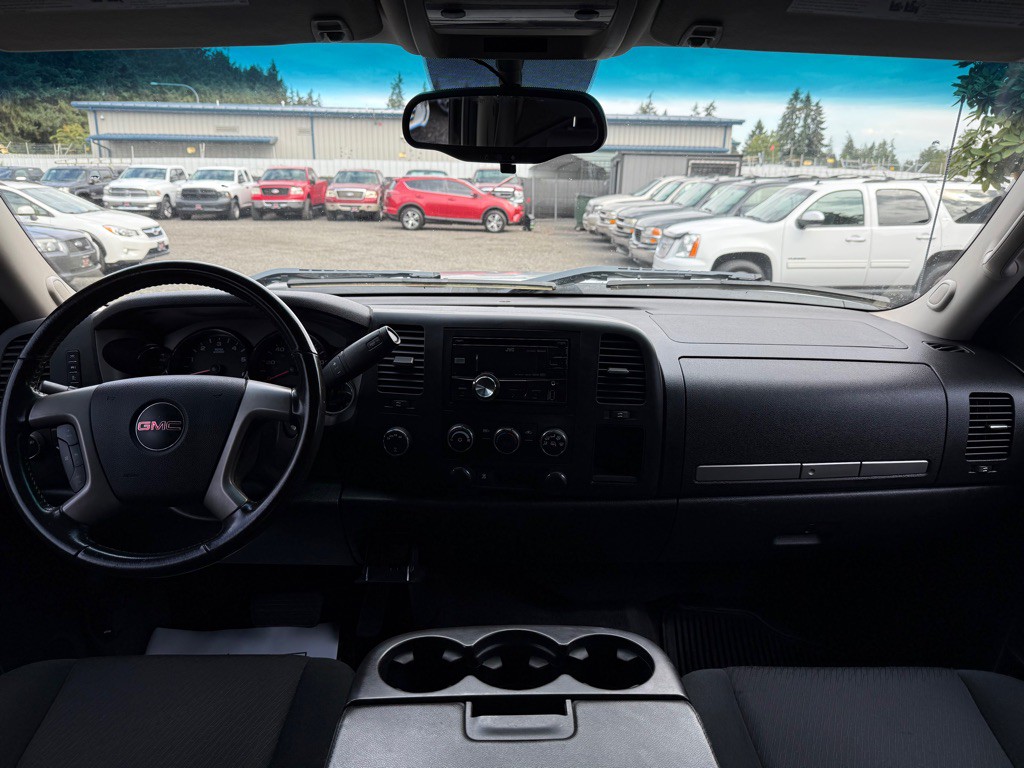 2011 GMC Sierra Image 13