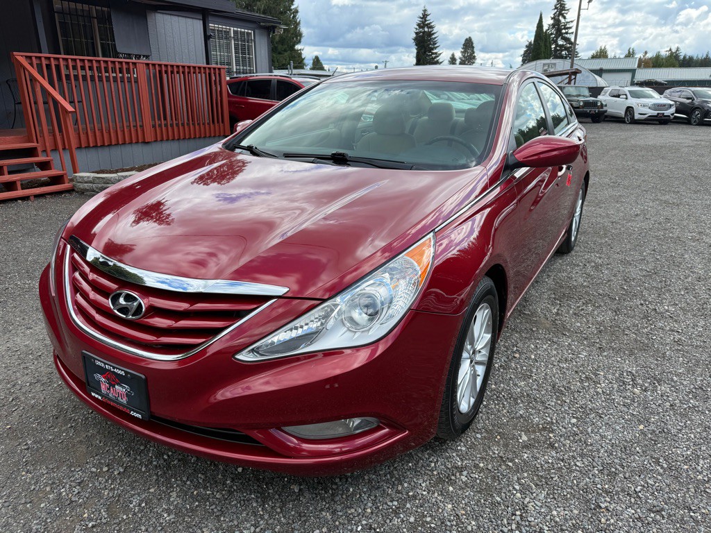 2013 Hyundai Sonata Image 4