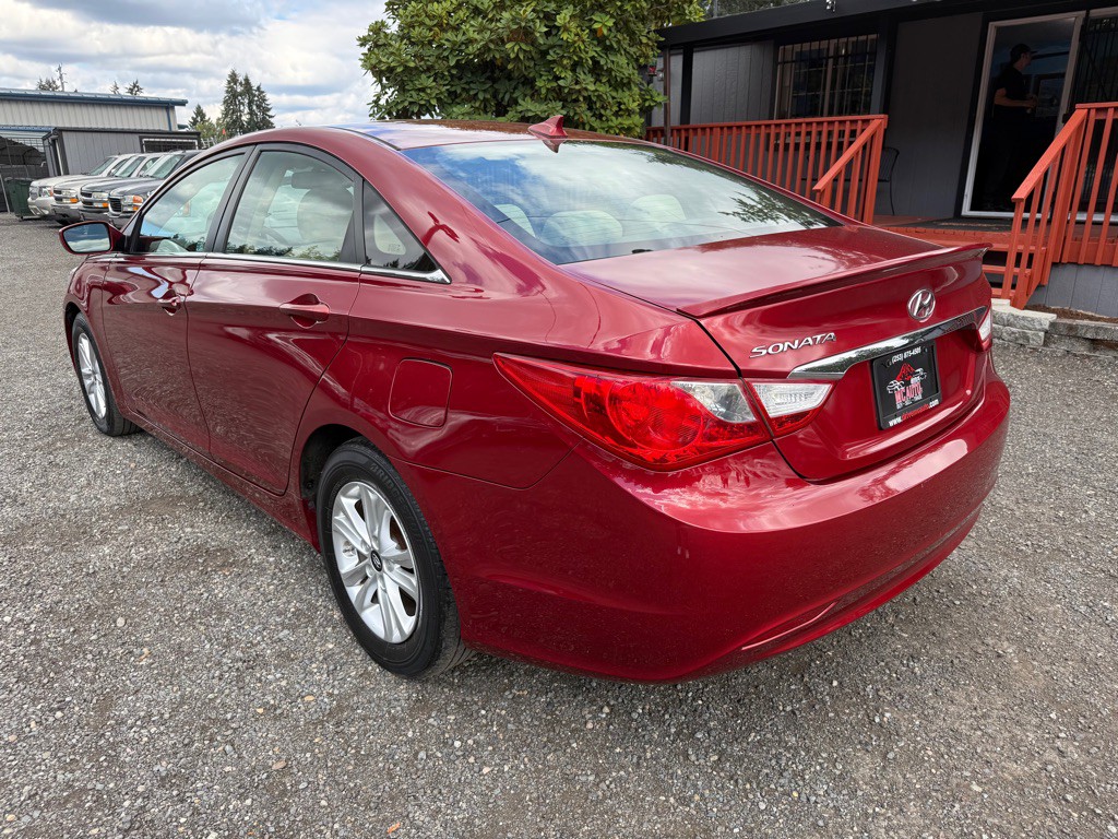 2013 Hyundai Sonata Image 6