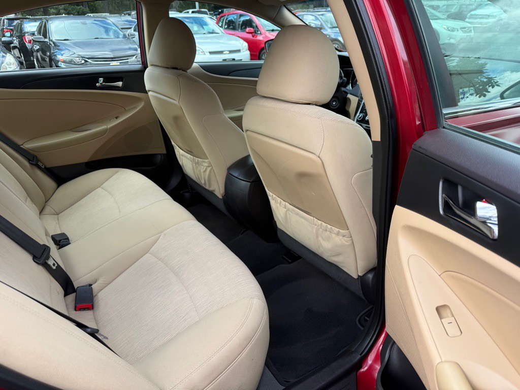 2013 Hyundai Sonata Image 11