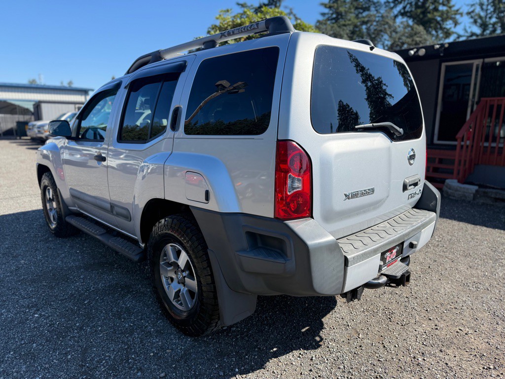 2011 Nissan Xterra Image 6